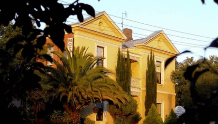 Castlemaine VIC Accommodation Mooloolaba