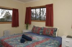Diana Lodge - Accommodation Mooloolaba 1