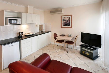Best Western Ensenada Motor Inn And Suites - Accommodation Mooloolaba 3