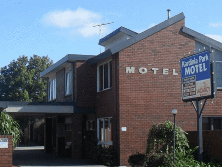 Kardinia Park Motel - Accommodation Mooloolaba