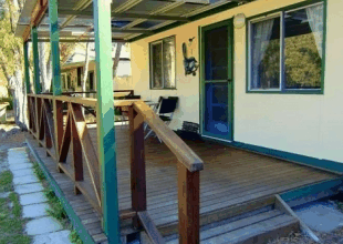 Peaceful Bay Chalets - Accommodation Mooloolaba