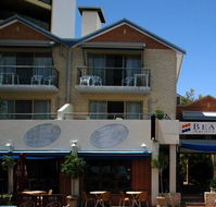 Beachside Apartment Hotel