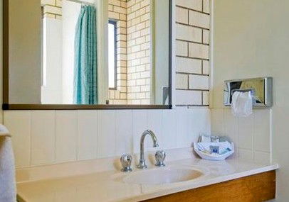 Econo Lodge Fraser Gateway - Accommodation Mooloolaba 3