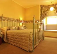 The Russell Hotel - Accommodation Mooloolaba