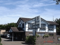 Chalet Motor Inn - Accommodation Mooloolaba 1