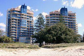 AA Oceana On Broadbeach - Accommodation Mooloolaba 0