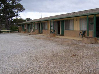 Governors Hill Motel - Accommodation Mooloolaba 1