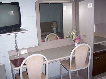 Governors Hill Motel - Accommodation Mooloolaba 3
