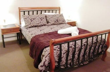 Clarks Beach Apartment - Accommodation Mooloolaba 3