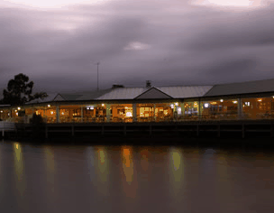 Waterfront Hotel - Accommodation Mooloolaba