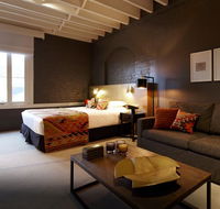Harbour Rocks Hotel - Accommodation Mooloolaba