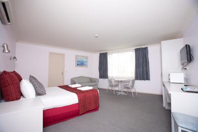 Hume Villa Motor Inn - Accommodation Mooloolaba 3