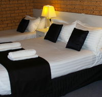 Golden Harvest Motor Inn - Accommodation Mooloolaba