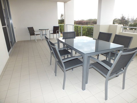 Pacific Marina Apartments - Accommodation Mooloolaba 2