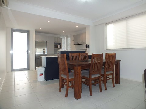 Pacific Marina Apartments - Accommodation Mooloolaba 10