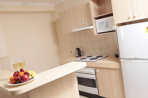 Starwest Alderney On Hay Apartments - Accommodation Mooloolaba 1