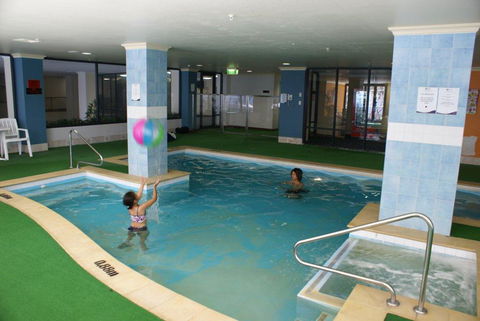 Starwest Alderney On Hay Apartments - Accommodation Mooloolaba 6