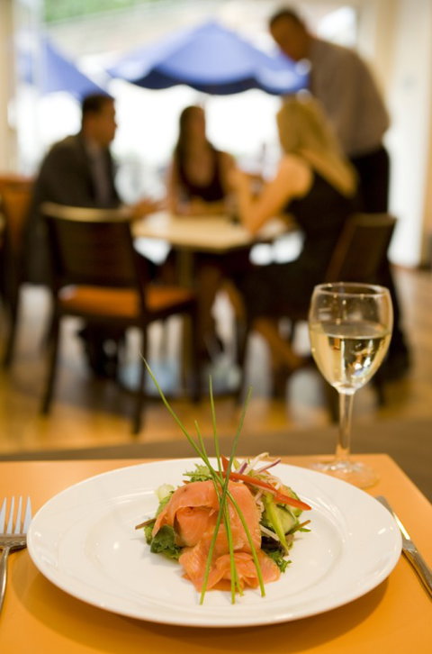 University House - Accommodation Mooloolaba 4