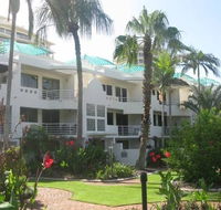 Camargue Beachfront Apartments - Accommodation Mooloolaba