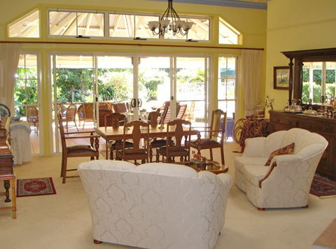 Noosa Valley Manor - Bed And Breakfast - Accommodation Mooloolaba 3