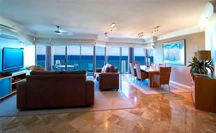 AA Oceana On Broadbeach - Accommodation Mooloolaba 8