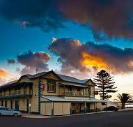 Arno Bay Hotel - Accommodation Mooloolaba