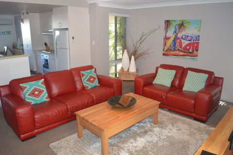 Outrigger Bay Apartments - Accommodation Mooloolaba 6