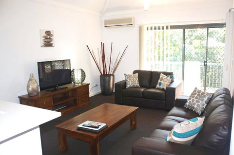 Outrigger Bay Apartments - Accommodation Mooloolaba 7