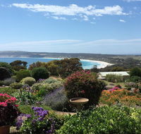 Emu Bay Holiday Homes - Accommodation Mooloolaba