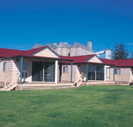 The Mac's Beachfront Villas - Accommodation Mooloolaba