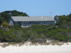 Island Beach SA Accommodation Mooloolaba