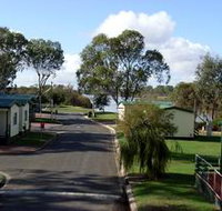 Mannum Caravan Park Cabins - Accommodation Mooloolaba