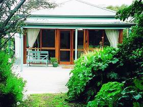 Ruby's Robe Cottage - Accommodation Mooloolaba 0