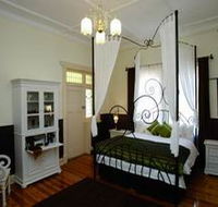 The Vintage - Accommodation Mooloolaba