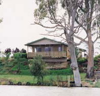 Mundic Grove Cottage