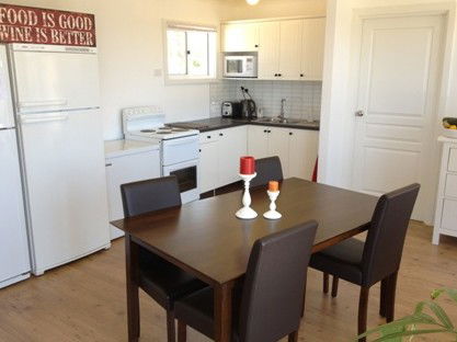 Clare View Accommodation - Clare View Cottage - Accommodation Mooloolaba 1