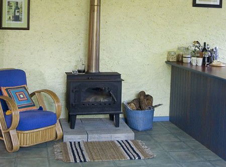 Lavender Blue Country Apartments - Accommodation Mooloolaba 2
