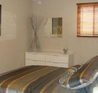 Luxury Vineyard Cottage on Pike River Lyrup - Accommodation Mooloolaba