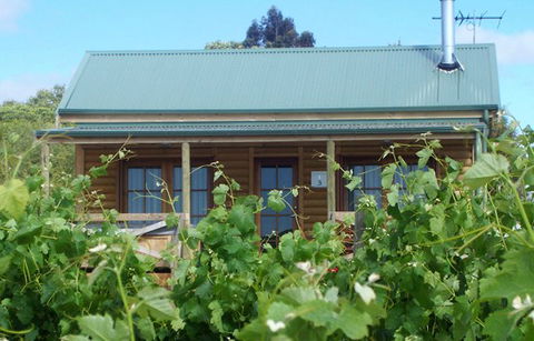 McLaren Ridge 3 - McLaren Ridge Log Cabins - Accommodation Mooloolaba 6
