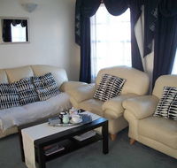 Beachside Apartment - Hove - Accommodation Mooloolaba