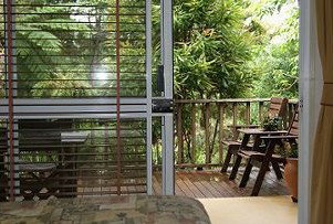 Kookaburra Lodge - Accommodation Mooloolaba 2