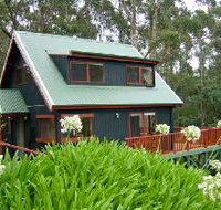 Tree Tops Cascades - Accommodation Mooloolaba