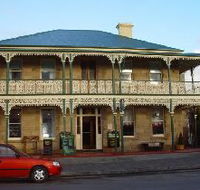 Richmond Arms Hotel - The - Accommodation Mooloolaba