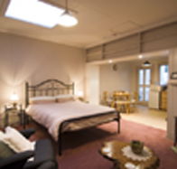 Ellie's Cottage Collection - Ellie's Studio Apartment - Accommodation Mooloolaba