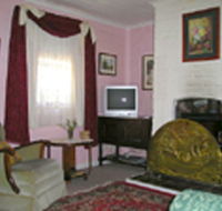 Hollyhock Cottage - Accommodation Mooloolaba