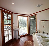 Love Grove Guest House - Accommodation Mooloolaba