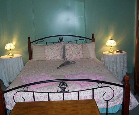 Hurlfield Farm Cottage - Accommodation Mooloolaba 4