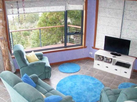 Larus Waterfront Cottage - Accommodation Mooloolaba 3