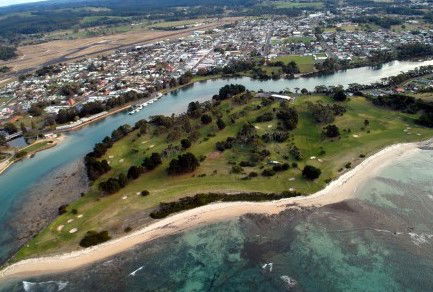 Golden Embers Apartments And B And B - Accommodation Mooloolaba 1