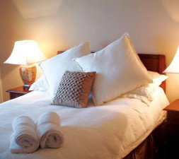 Old Cable Station Colonial Retreat - Accommodation Mooloolaba 1